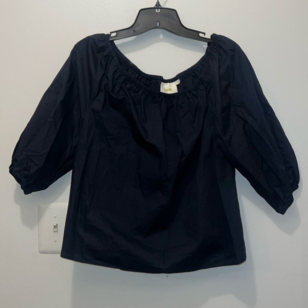 MAEVE - MEDIUM BLACK 3/4 BALLOON ELBOW SLEEVE ELASTIC BOATNECK BLOUSE EUC